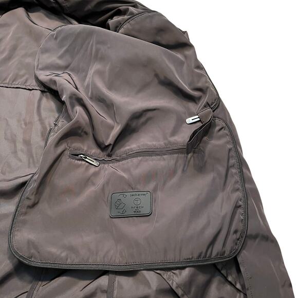 TECH by Tumi Brown Full-Zip Waterproof Hidden Hood Packable Jacket Mens Small - Picture 10 of 14